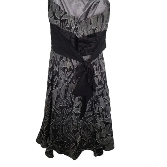 BCBG Strapless formal dress - Picture 2 of 2